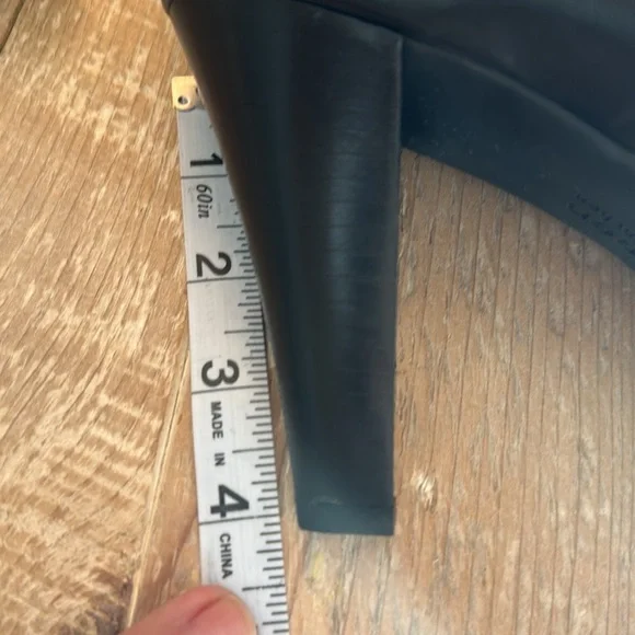 Paul Green Leather Heel Ankle Boots, Size 9.5 US EUC - Picture 11 of 11